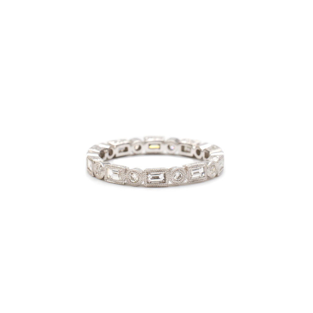 Baguette & Round Band in White
