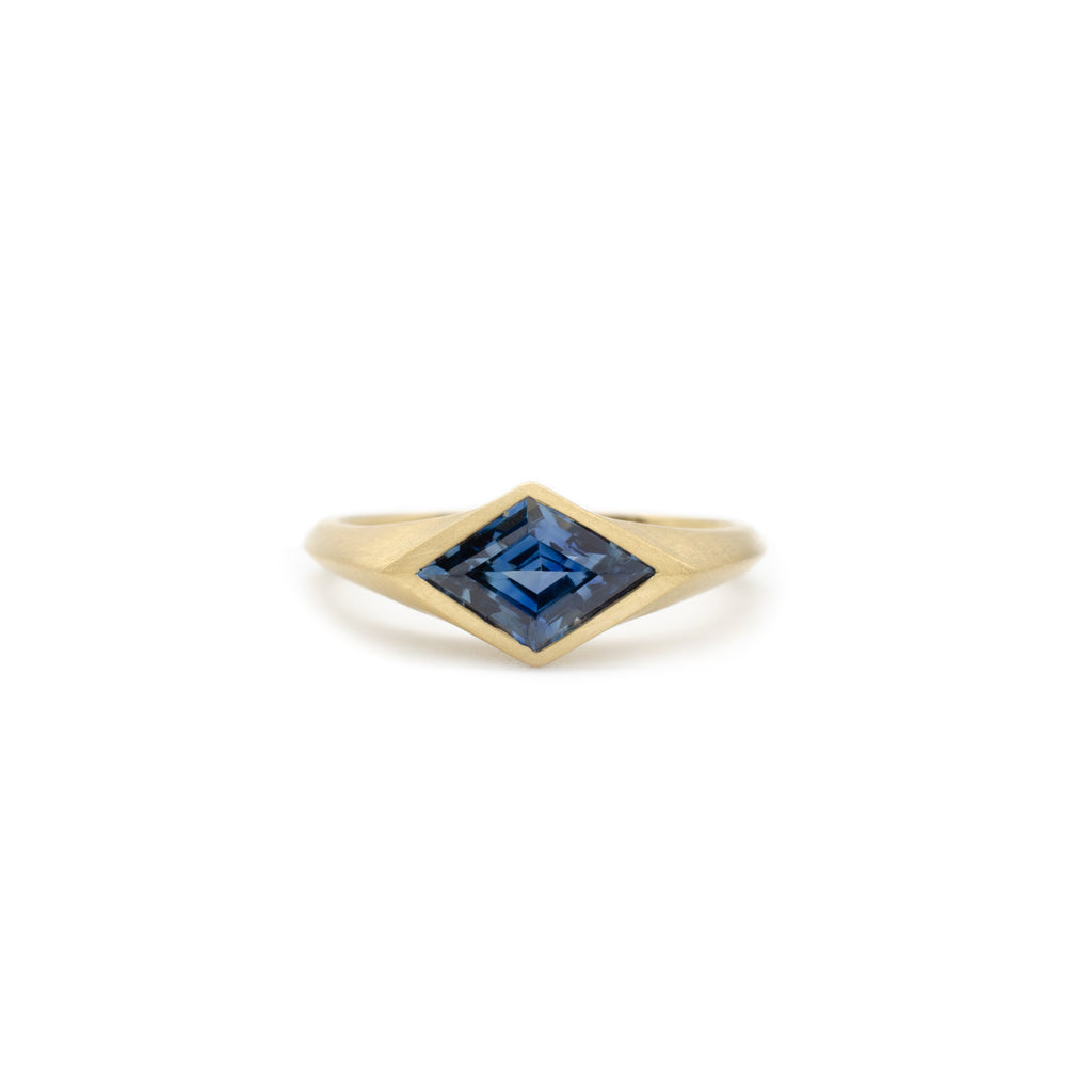 Cobalt Sapphire Flat Top Ring