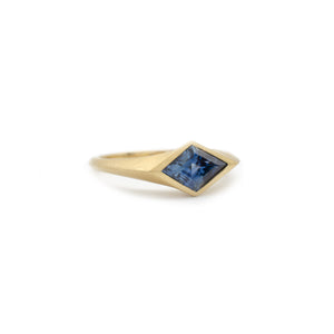 Cobalt Sapphire Flat Top Ring