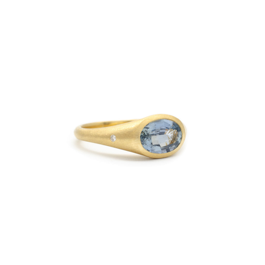 Denim Sapphire Flat Top Ring