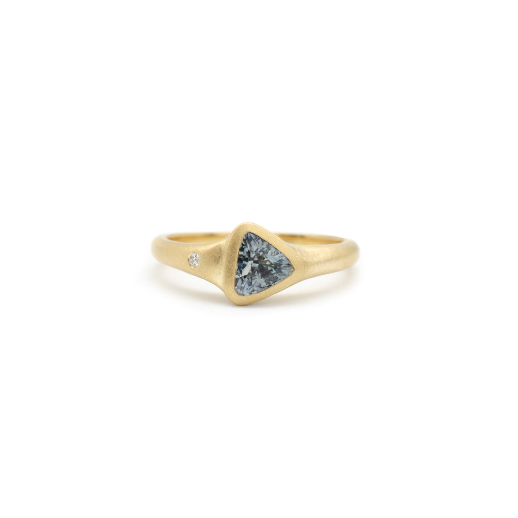 Lagoon Sapphire Flat Top Ring