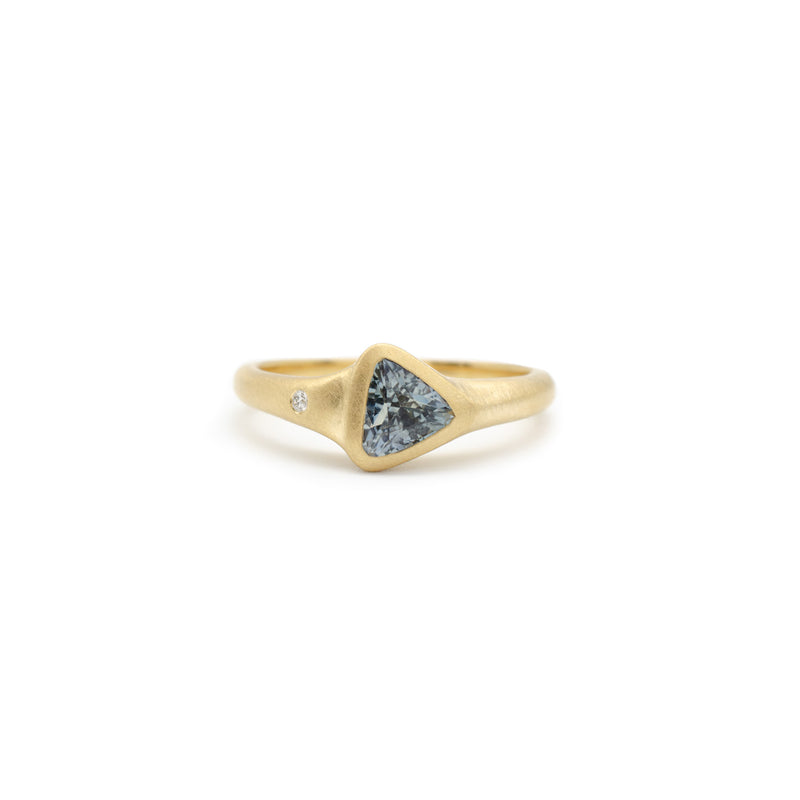 Lagoon Sapphire Flat Top Ring
