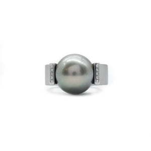 Tahitian Pearl & Diamond Pave Victory Ring