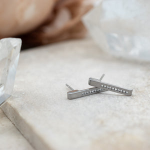Diamond Channel Studs