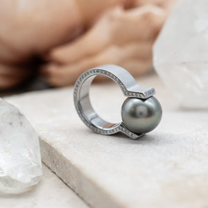 Tahitian Pearl & Diamond Pave Victory Ring