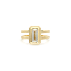 Double Shank Ring (Baguette)