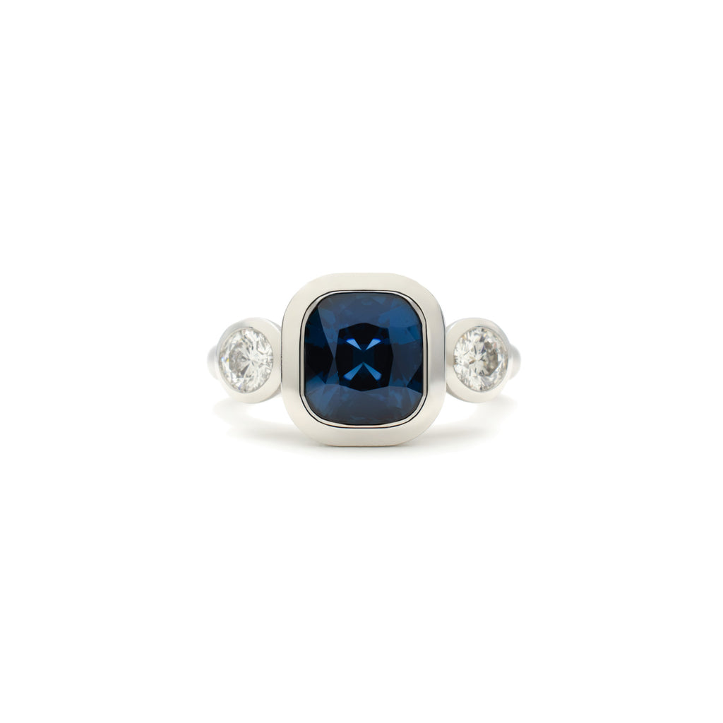 3 Stone Cup Ring