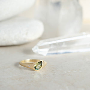 Chartreuse Sapphire Flat Top Ring