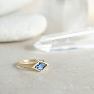 Cobalt Sapphire Flat Top Ring