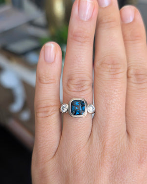3 Stone Cup Ring