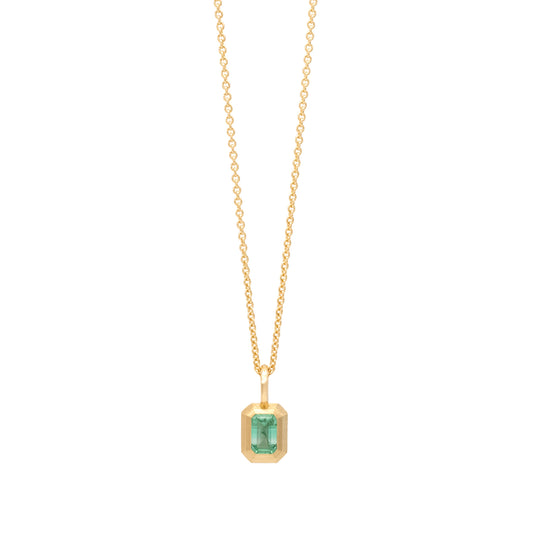 Emerald Sabine Charm