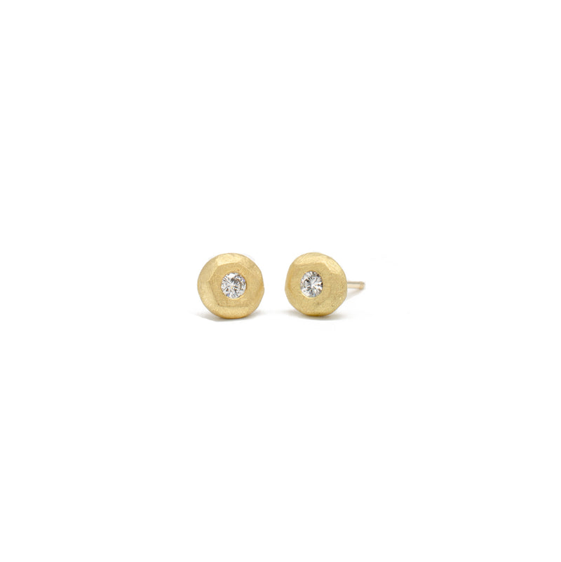 2.2 Gold Pebble Studs