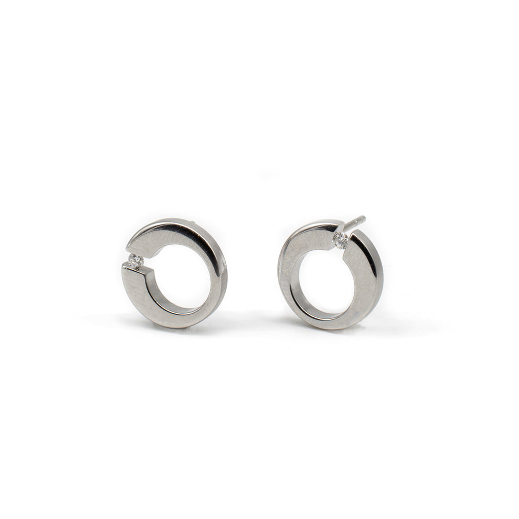 Luna Studs