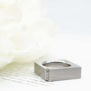 Corner Pave Ring