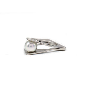 Akoya Pearl Alpenshark Ring