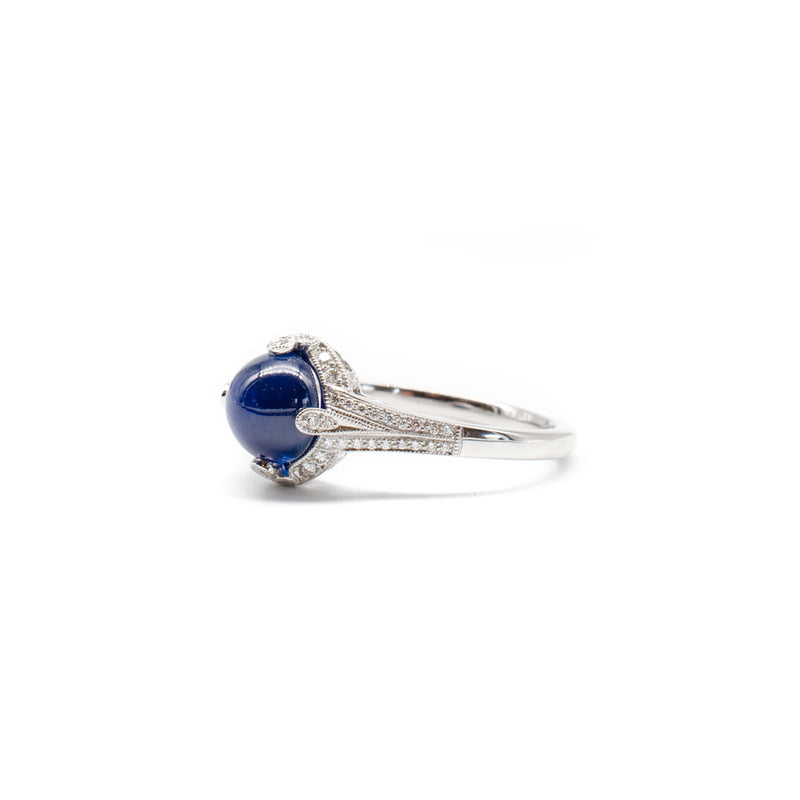 Cabochon Sapphire Ring