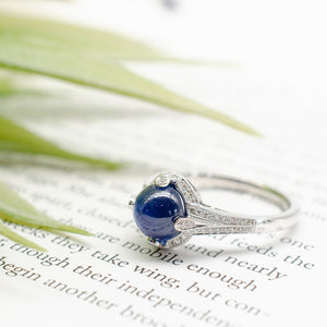 Cabochon Sapphire Ring