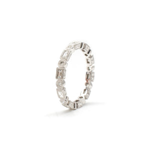 Baguette & Round Band in White