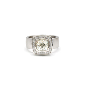 Muse Ring with Reclaimed Vintage Diamond